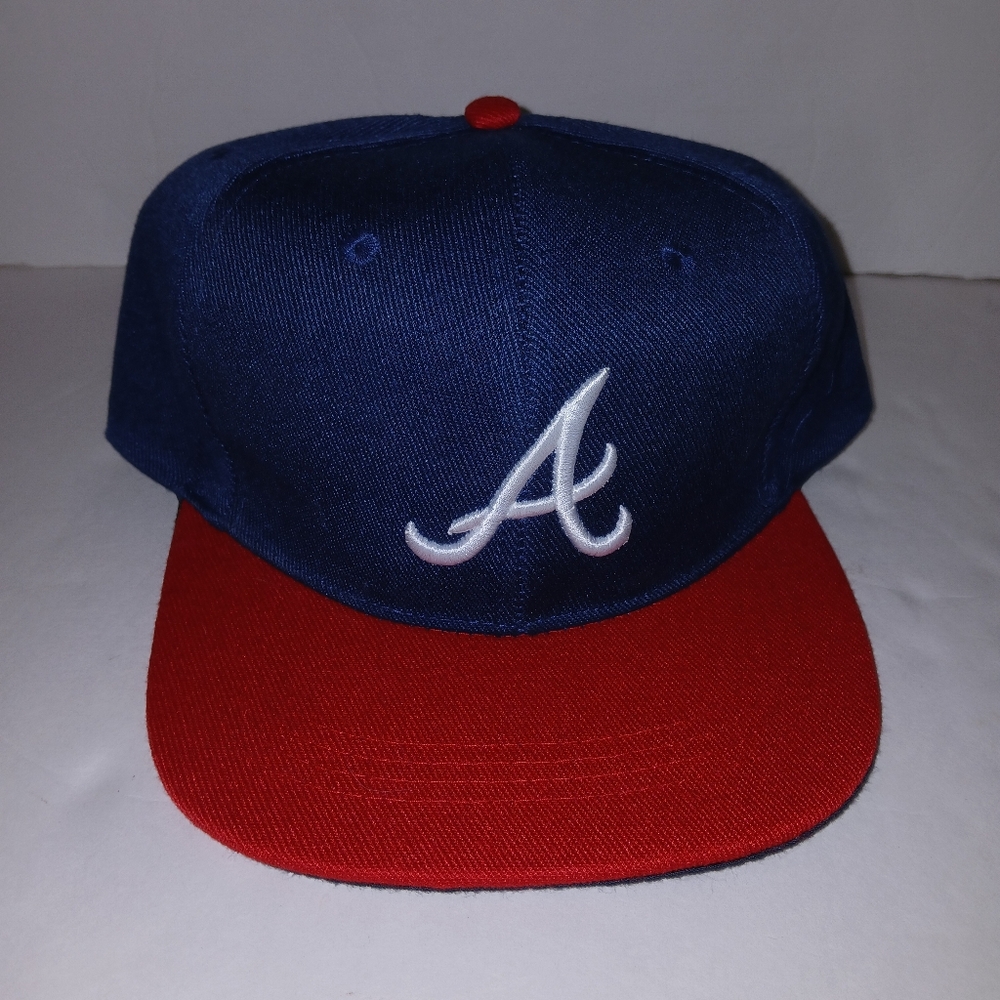 Atlanta Braves Adjustable Snapback Hat